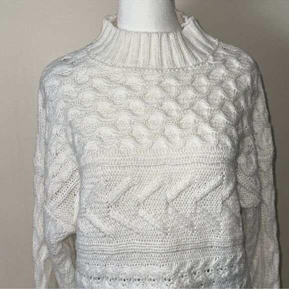 F21 M White Horizontal Cable Knit Mock Neck Crop Sweater - Picture 8 of 15